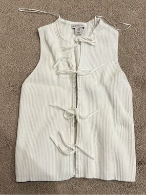 Sincerely Jules White Ribbed Tie-Front Tank
